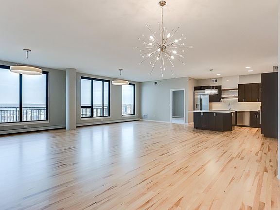 4th image of 1240 S 2nd St Unit 1324
