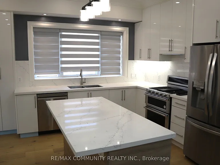 7 Denham Rd — Photo 3