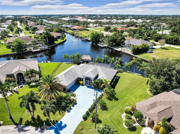 1800 SE 21st St, Cape Coral, FL 33990