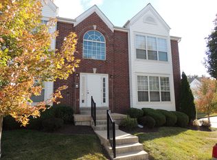 11 Timber Oaks Trl, O Fallon, MO 63368