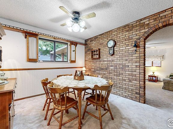3rd image of 3621 Adena Ct