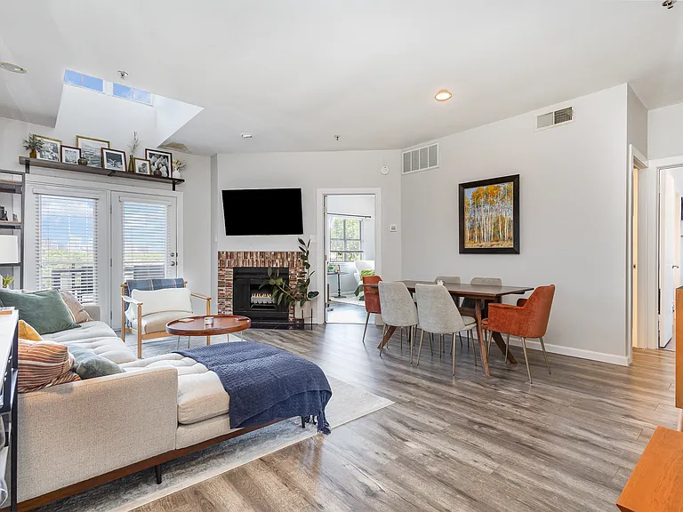 4111 Cole Ave #30 — Photo 17