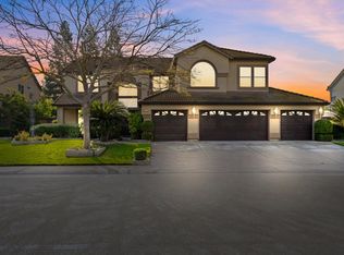 9580 Lakepoint Dr, Elk Grove, CA