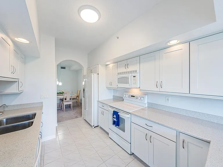 181 Lenell Rd #1B — Photo 8