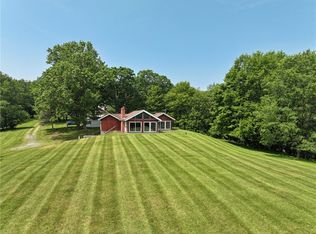 117 Stoneys Ln, Zelienople, PA 16063