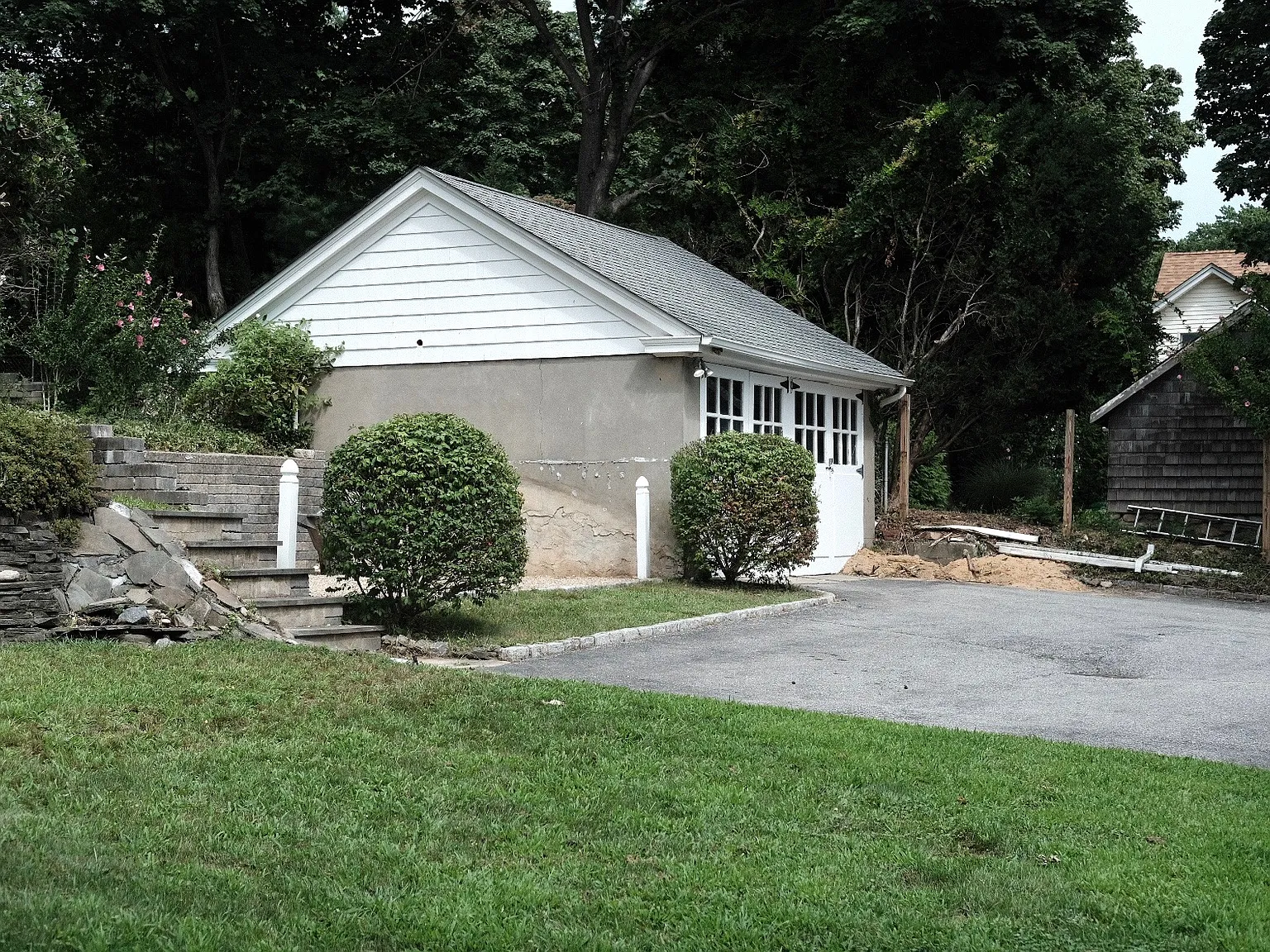 W Broadway, Port Jefferson — Photo 4