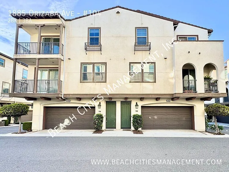 1885 Orizaba Ave #104 — Photo 2
