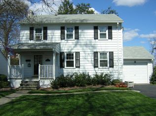 39 Hillside Rd, Claymont, DE 19703