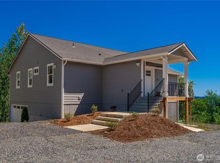410 Studebaker Spur 1, Castle Rock, WA 98611