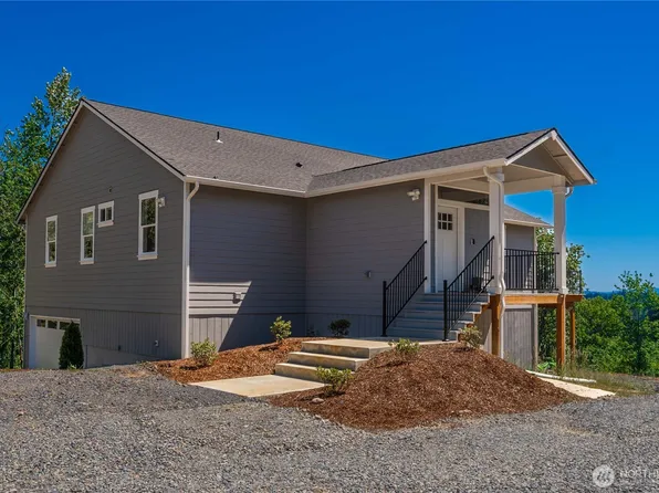 410 Studebaker Spur 1, Castle Rock, WA 98611