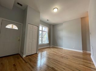 2567 W Washington Blvd #1W, Chicago, IL 60612