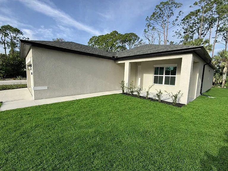 3665 N Cranberry Blvd — Photo 3