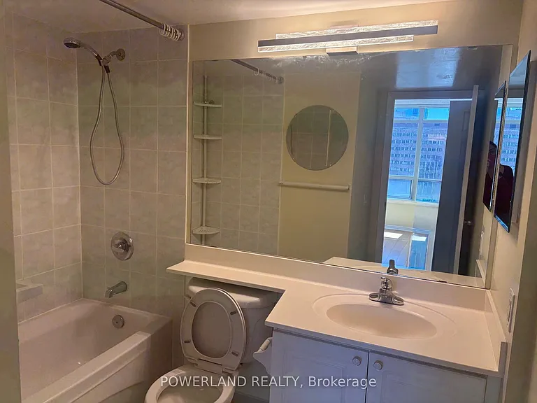 155 Beecroft Rd #1516 — Photo 8