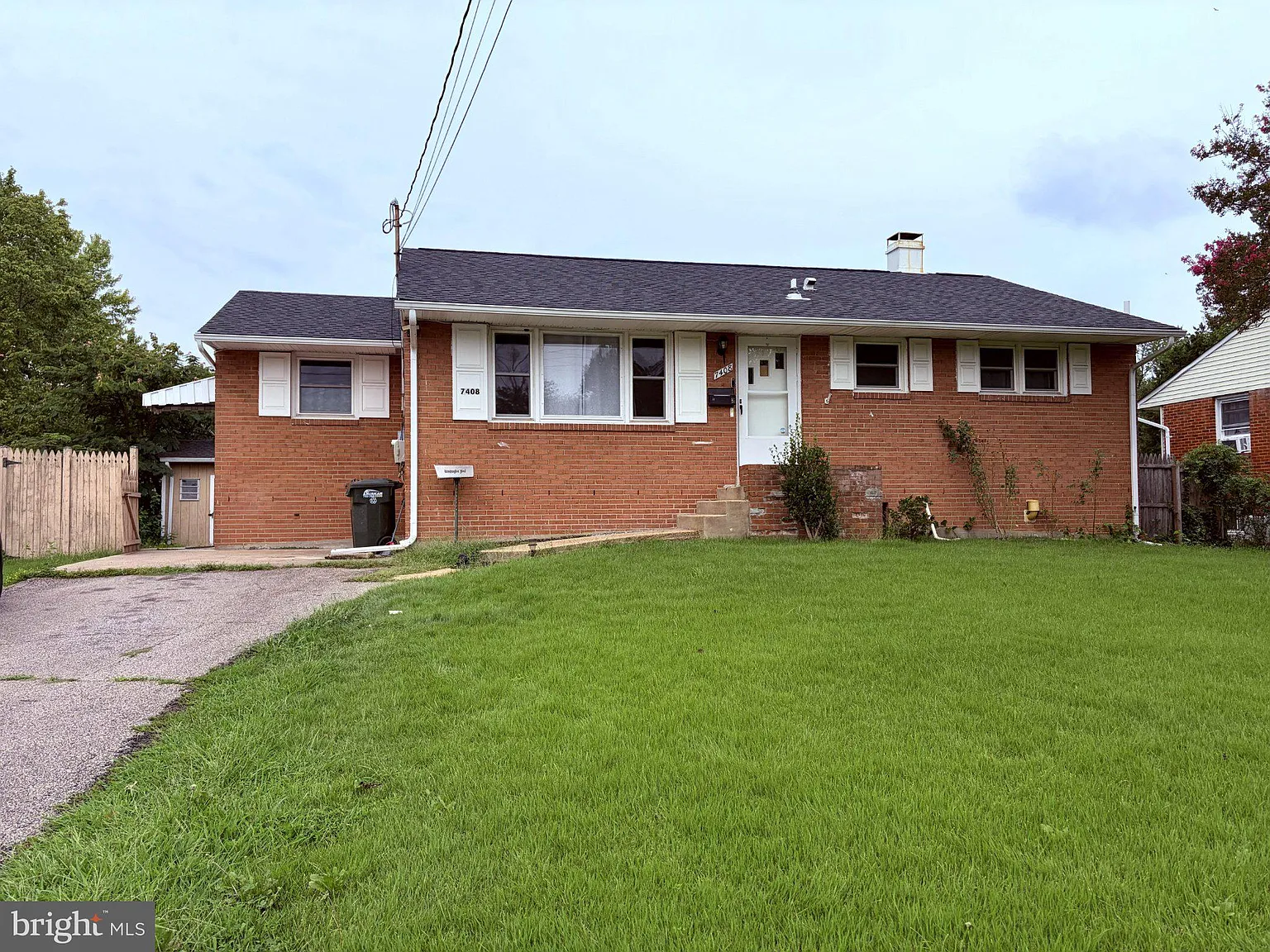 4 bed, 2.0 bath, 1152 sqft, $3,700 — Photo 1