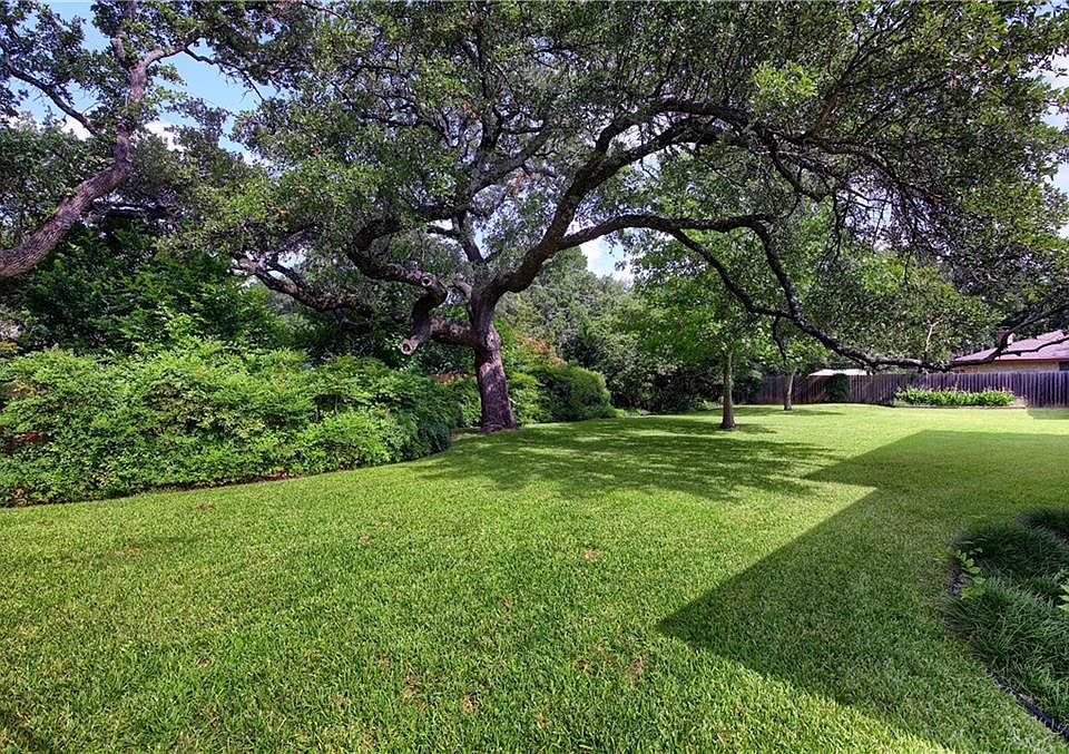 1st image of 10404 Talleyran Dr