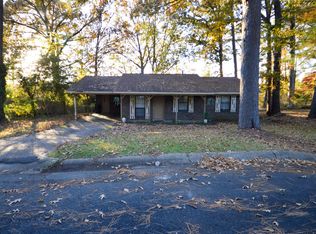 2709 Persimmon Dr, Starkville, MS 39759