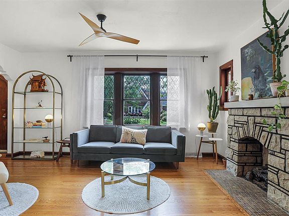5th image of 3917 Oleatha Ave
