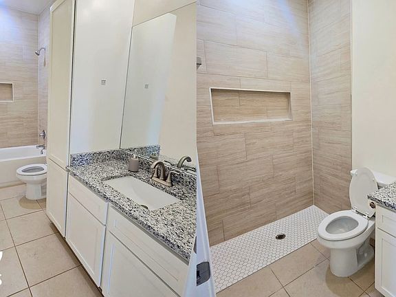 5th image of 5721 Gillian Dr