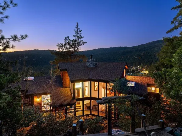 26278 Crestview Dr, Idyllwild, CA 92549