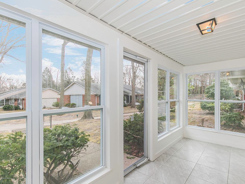 1st image of 529C Portsmouth Drive #1003