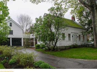 16 Main St S, Freeport, ME 04032