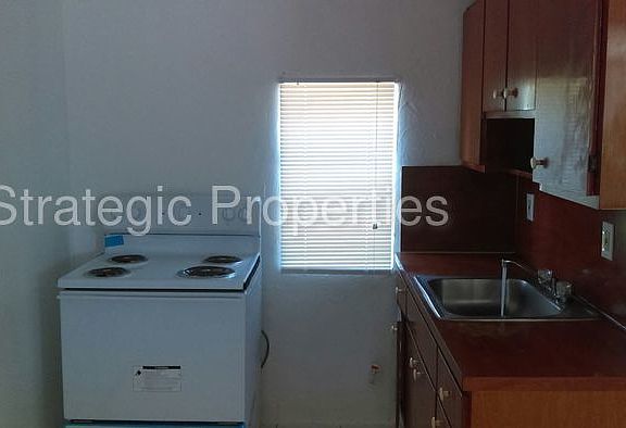 2nd image of 5934 NW 1st Ave