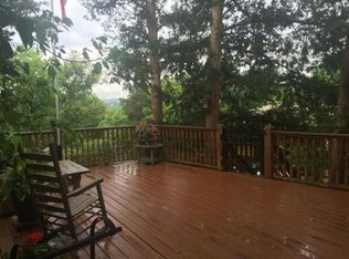 139 Root St, Hollister, MO 65672