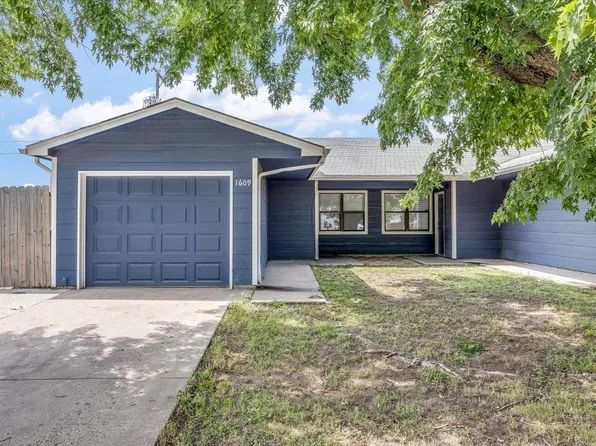 1609/1607 E Fortuna St, Wichita, KS 67216