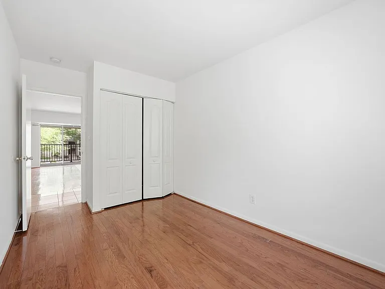 2255 Castle Rock Sq #21C — Photo 8