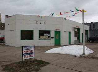 2 2nd Ave NW, Hampton, IA 50441