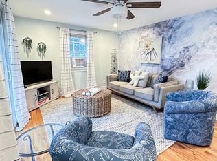 4 Scott Dr, Plymouth, MA 02360