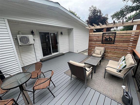 3rd image of 27 MAIN ROAD Road