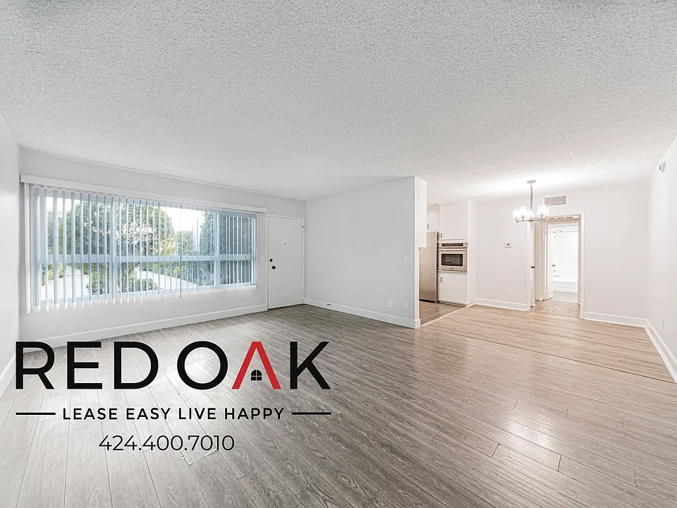 18545 Clark St Tarzana CA | Zillow