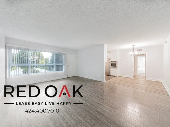 18545 Clark St APT 111, Tarzana, CA 91356