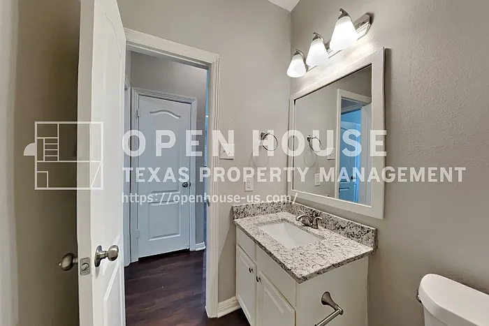 18414 Polo Meadow Dr — Photo 17