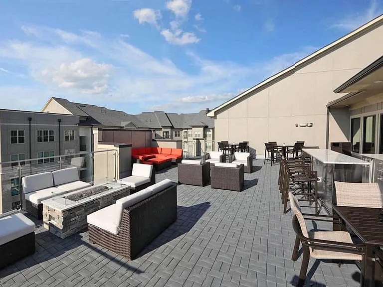 Avia Luxury Apartments — Photo 6