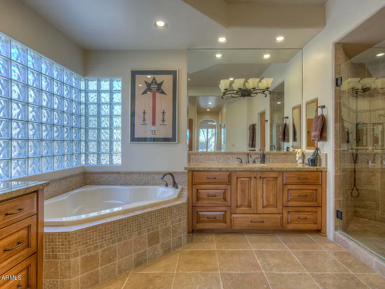 7723 E Cassia Cir — Photo 13