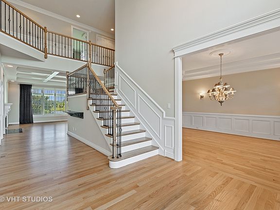 2nd image of 22548 Aster Dr