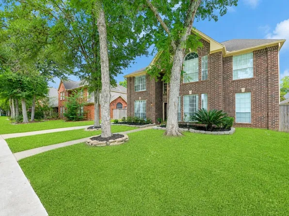 1123 Glendale Dr, Sugar Land, TX 77479