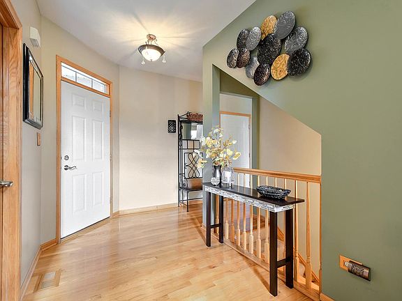 3rd image of 11159 Karen Dr