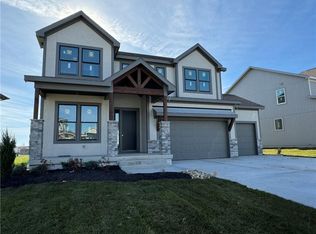 1701 SW Arbormist Dr, Lees Summit, MO 64082