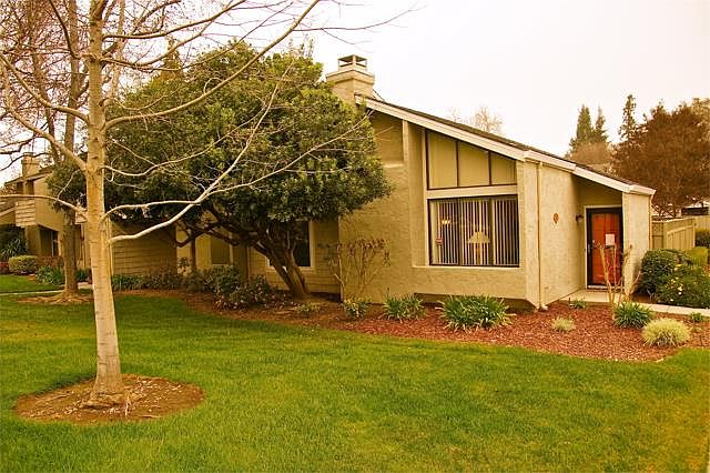 1st image of 2366 Lincoln Ave
