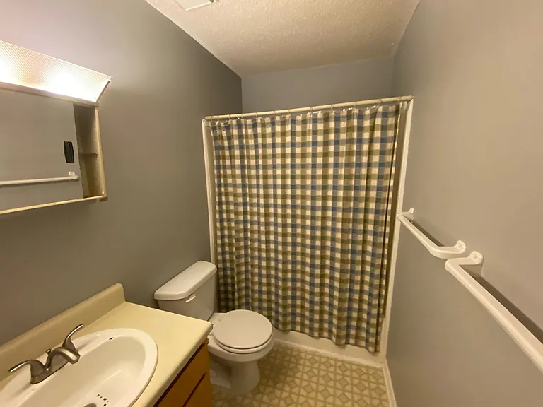 150 Ligon St #404 — Photo 7