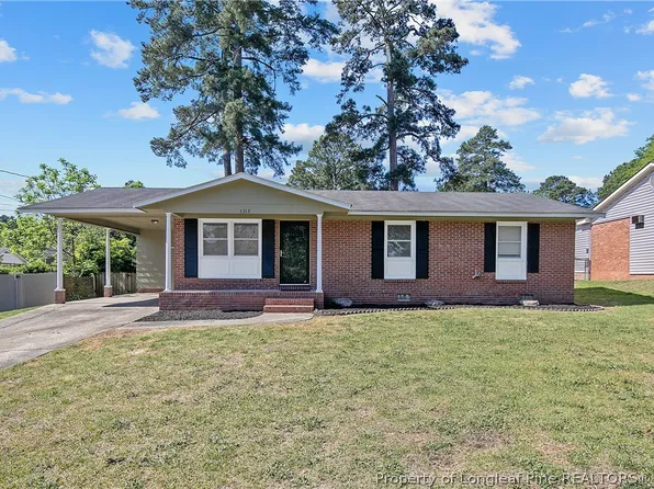 5313 Trampas Ct, Fayetteville, NC 28303