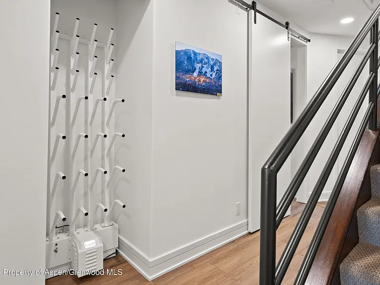 381 Ridge Rd #A5 — Photo 5