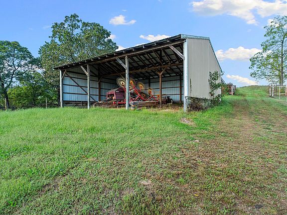 4th image of 23 Pack Road