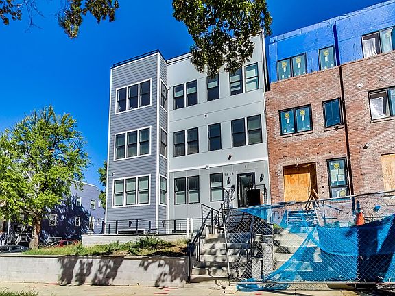 2nd image of 1638 K St NE #302