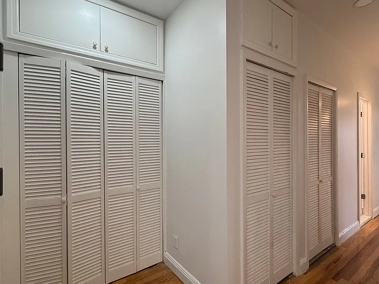 228 Monroe St #4 — Photo 11