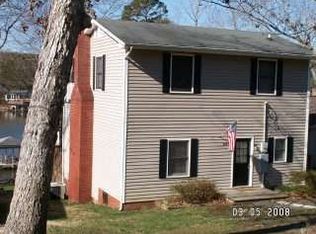 640 Berry Hill Dr, Norwood, NC 28128