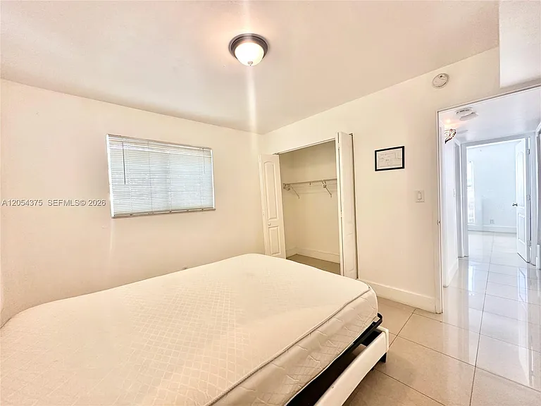 1548 SW 5th Pl #1 — Photo 33